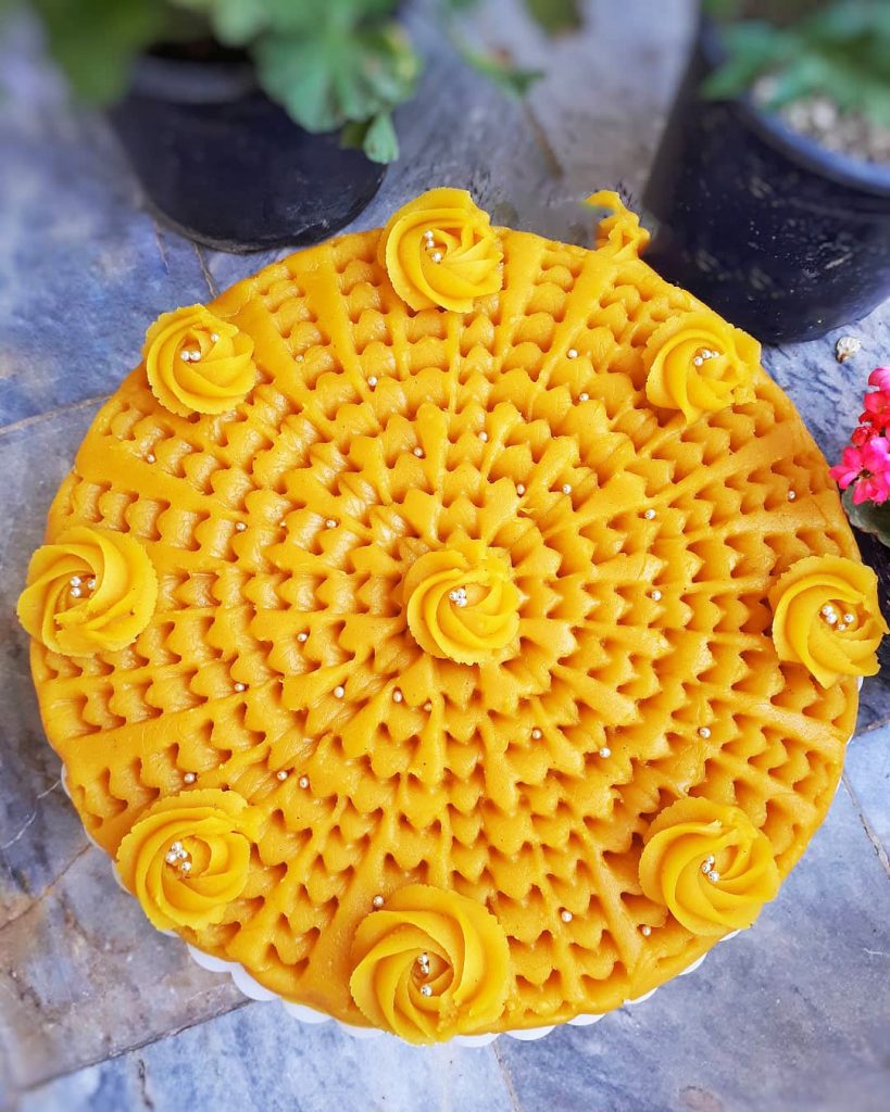 طرز تهیه و دستور پخت حلوای زعفرانی