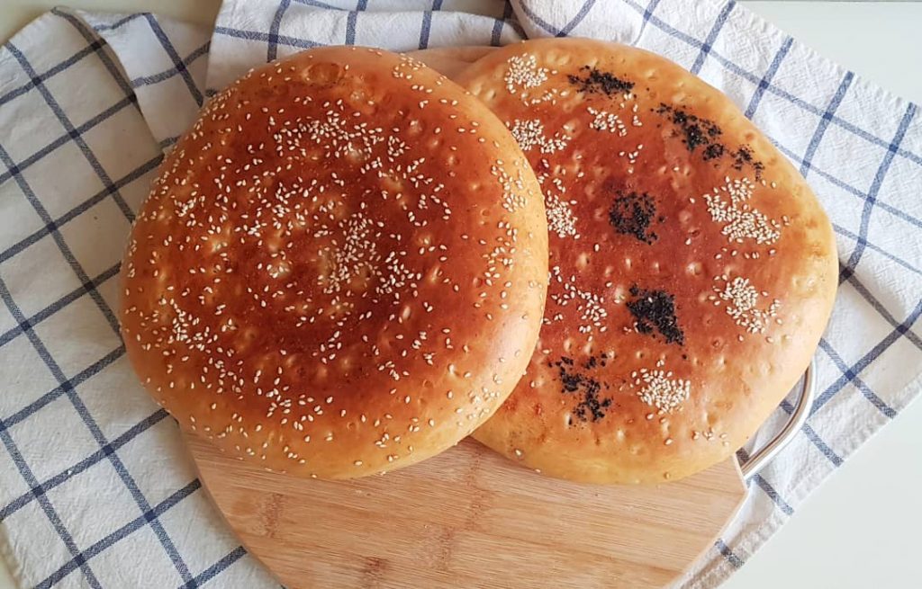 طرز تهیه نان پیده رمضان