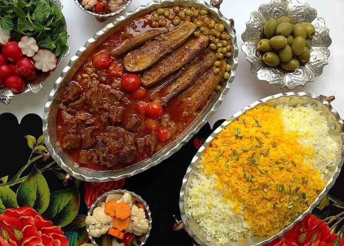 طرز تهیه خورش بادمجان خوشمزه با گوشت گوساله مرحله به مرحله