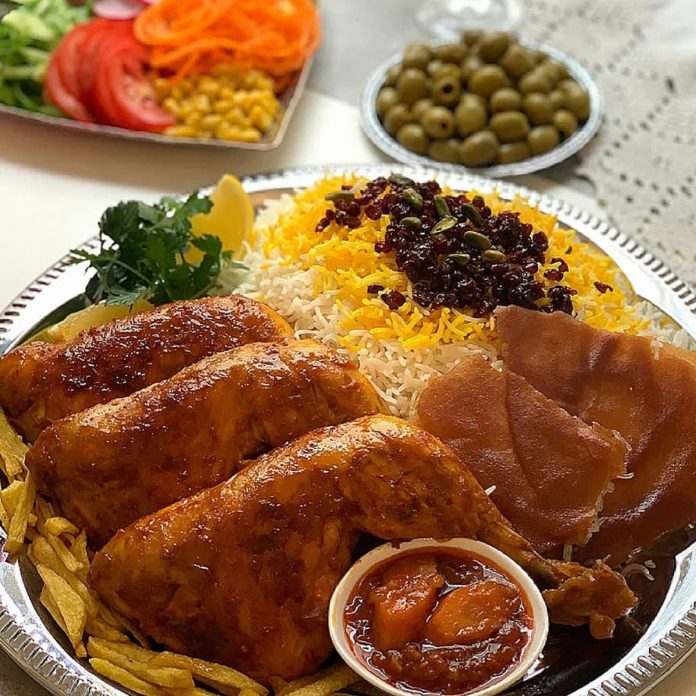 طرز تهیه و دستور پخت مرغ با سس
