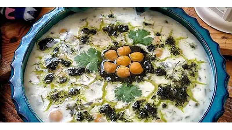 طرز تهیه و دستور پخت آش دوغ کرمانشاهی 