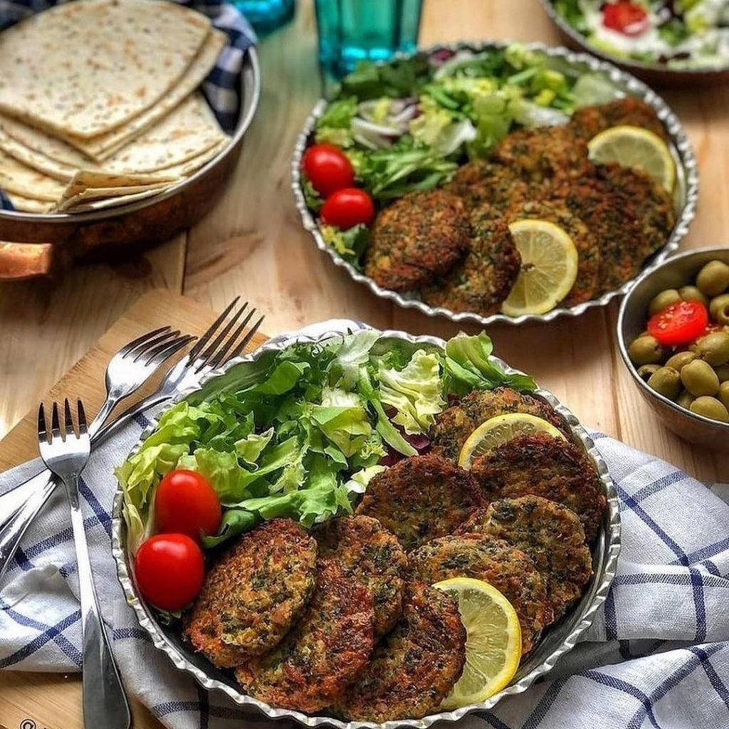 طرز تهیه کوکو تن ماهی