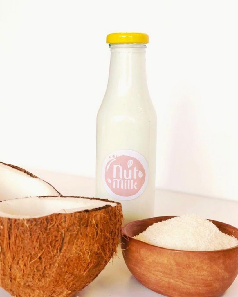 طرز تهیه شیر نارگیل