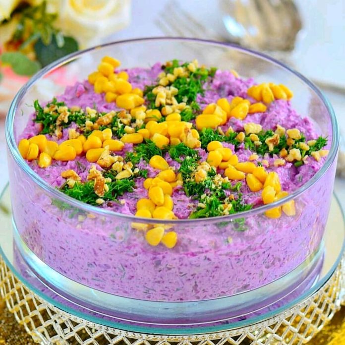 طرز تهیه سالاد کلم قرمز