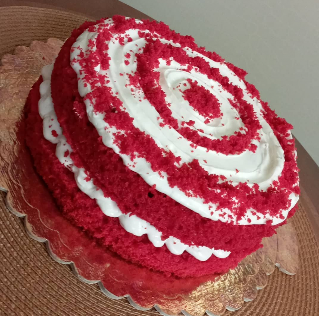 طرز تهیه کیک مخملی قرمز