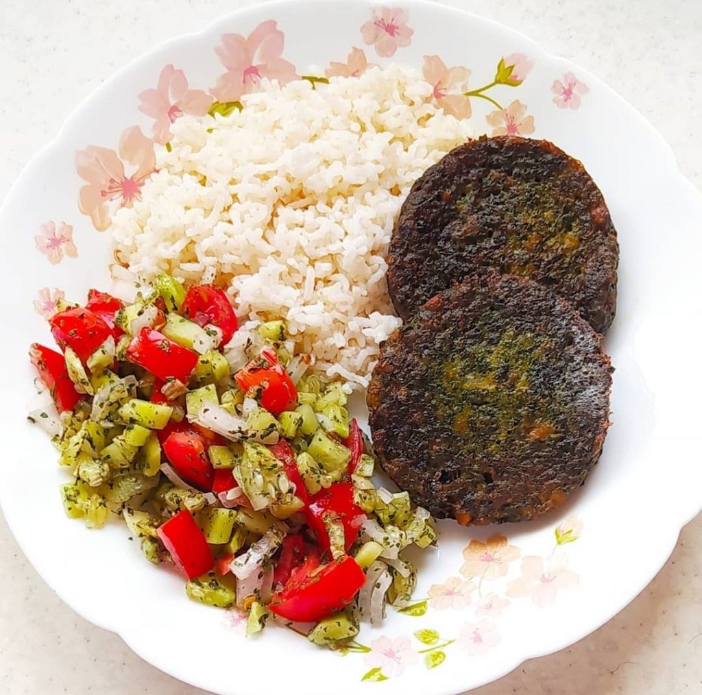 طرز تهیه کوکو سبزی بابلی