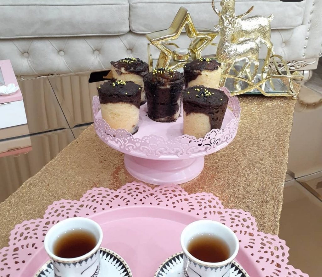 طرز تهیه کیک قهوه در مایکروفر