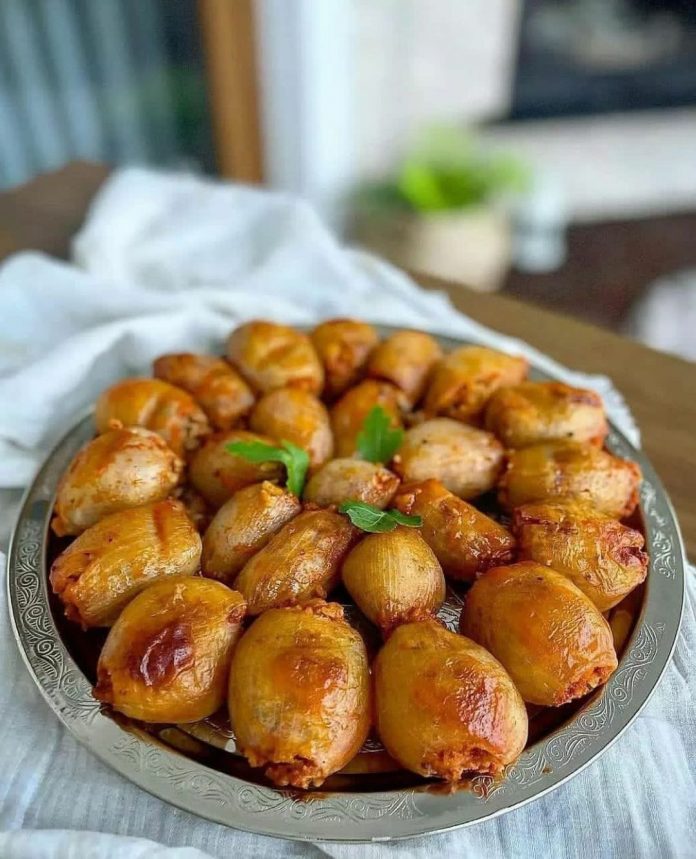 طرز تهیه دلمه پیاز