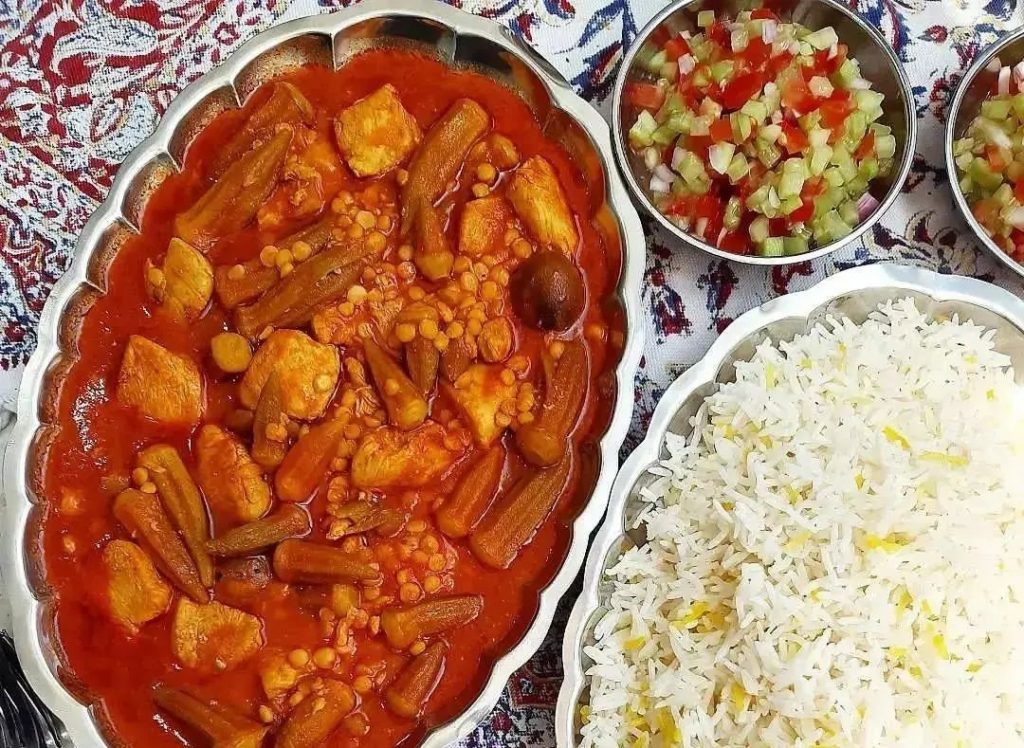 طرز تهیه خورش قیمه با بامیه