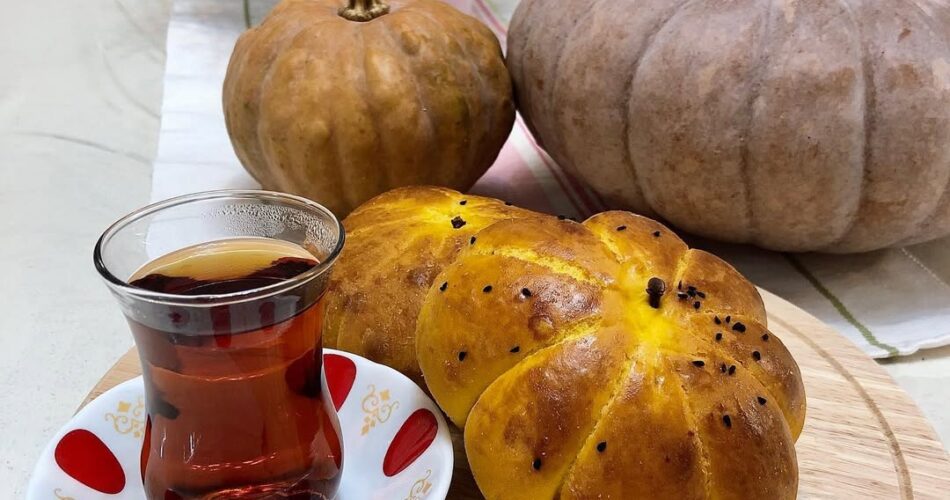 طرز تهیه نان کدو حلوایی